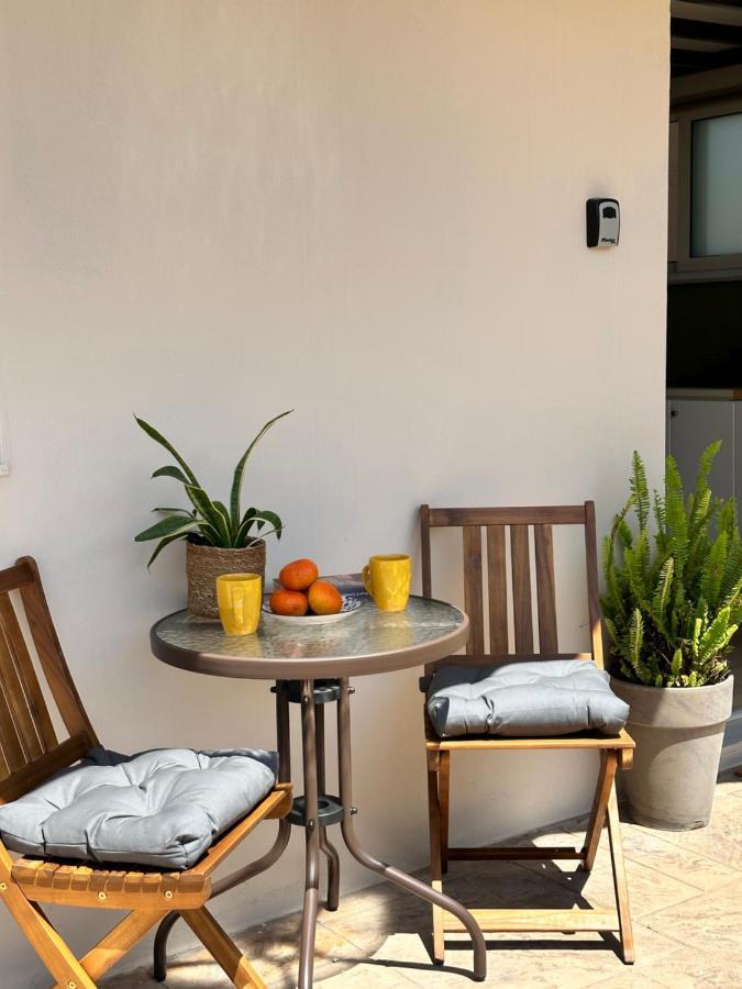M&m's Loft * Chrissi Akti Chania
